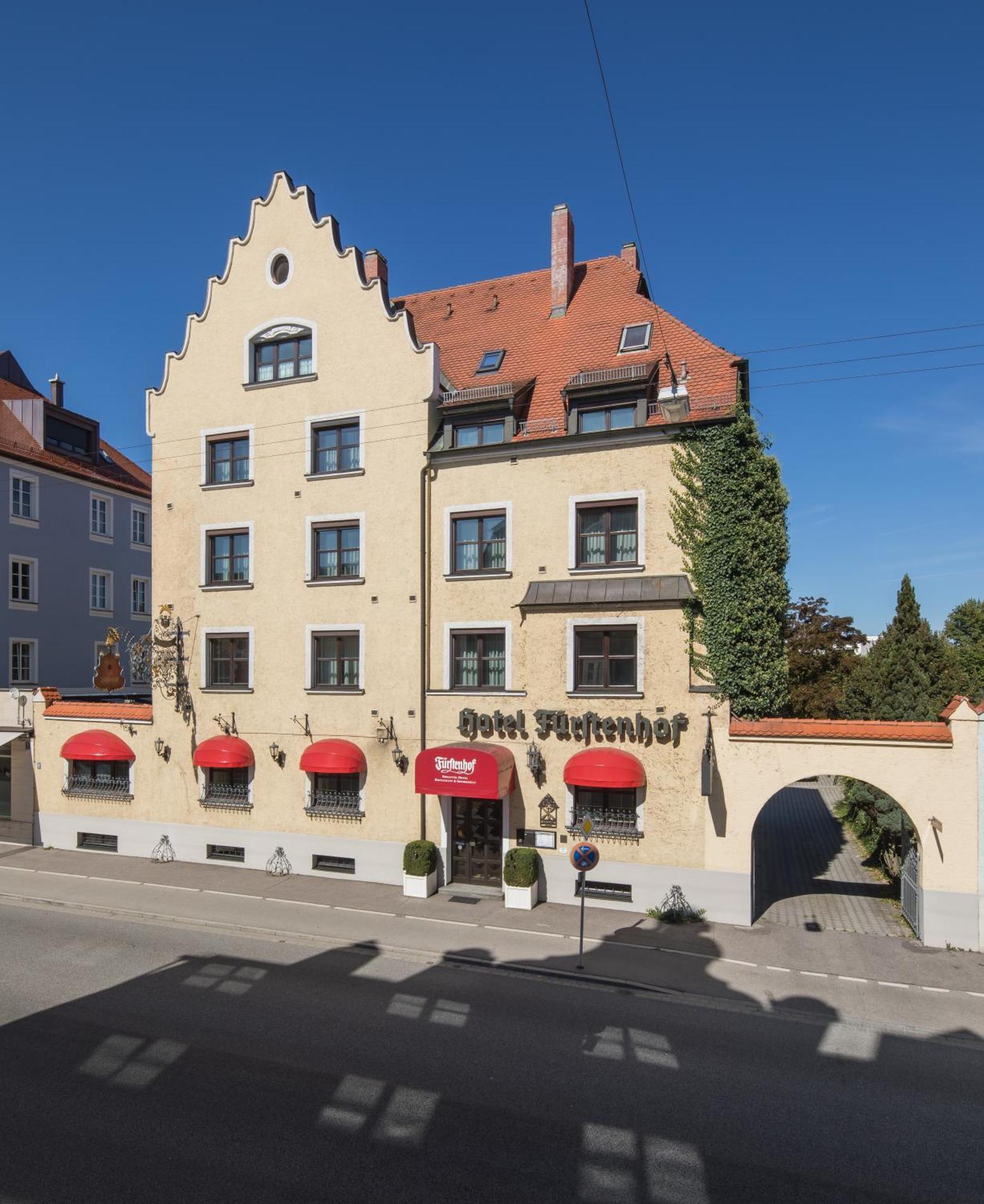 Hotel Simones Fuerstenhof 3*