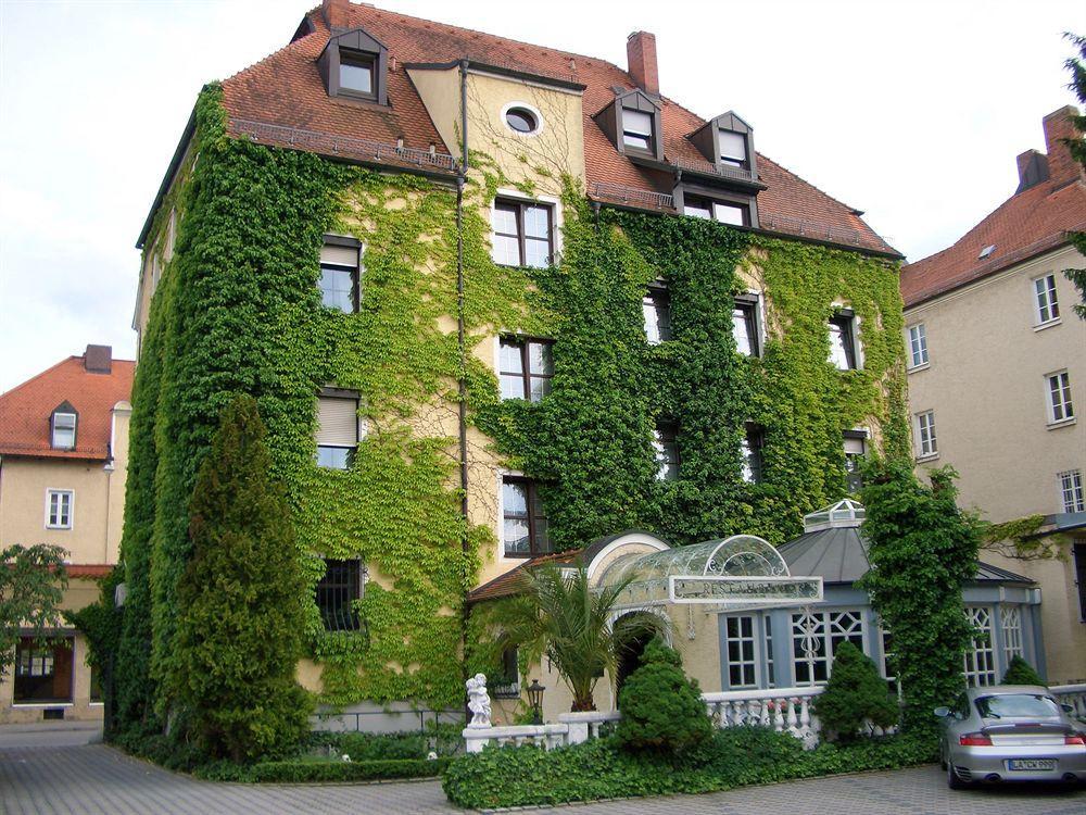 Simones Fuerstenhof Hotel