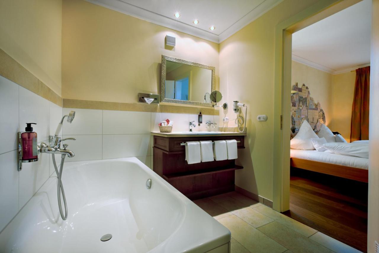 Hotel Simones Fuerstenhof 3*